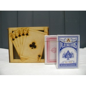 JUEGO DE LOBA -POKER EN CAJA DE MADERA TROQUELADA