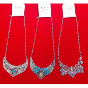 GARGANTILLA CON APLIQUE GEMAS