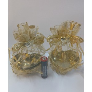 BOLSITA ORGANZA BASECORAZON DORADOS