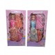MUÑECA EN CAJA CON VESTIDOS DE ACCESORIOS
