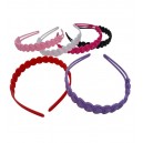 VINCHA PLASTICA 2 CM CORAZONES X6U COLOR
